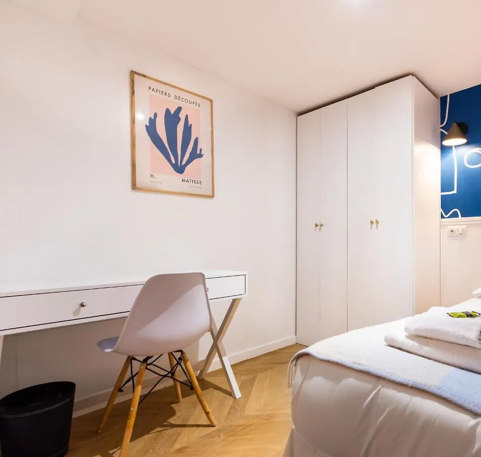 House With Terrasse - 3Br-8P - Sacre Coeur Apartment Paris France