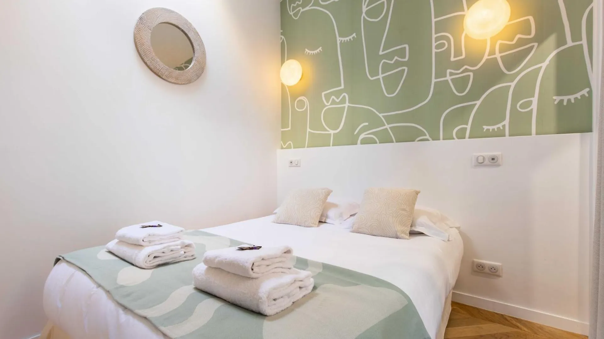 House With Terrasse - 3Br-8P - Sacre Coeur Apartment Paris